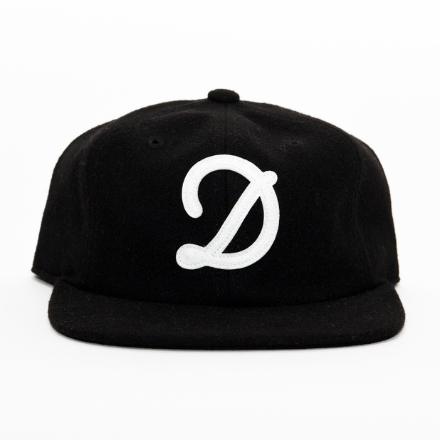 Unconstructed Script D Cap